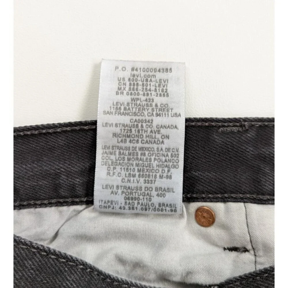 Levis 501 Original Fit Jeans Straight Leg Button Fly 100% Cotton Blue Black